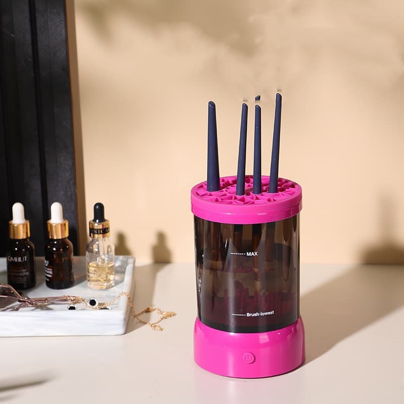 Portable Makeup Brush Storage And Cleaning Device 1